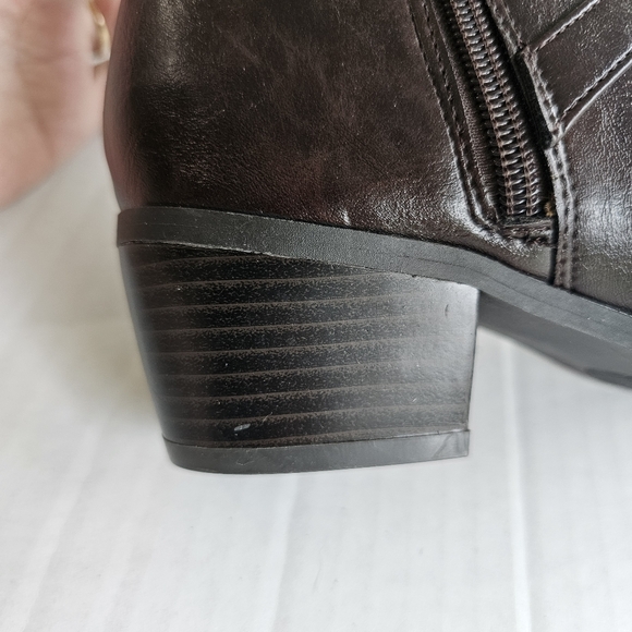 London Fog Halifax ankle bootie brown size 7 faux leather water resistant NWT - Picture 10 of 14